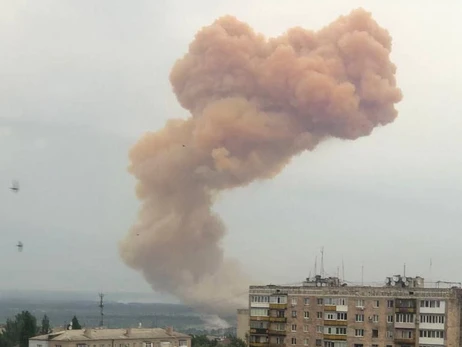 Росіяни завдали удару по хімзаводу в Сєверодонецьку - потрапили до цистерни з азотною кислотою