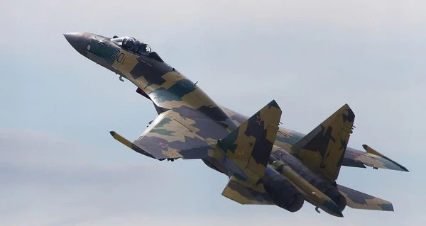 Російський літак завдав ракетного удару по Сумській області