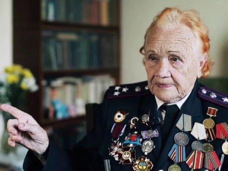 Легендарная 98-летняя разведчица снова собралась на фронт - защищать Украину