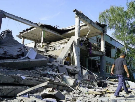 Російські окупанти зруйнували єдиний в Україні музей Єсеніна
