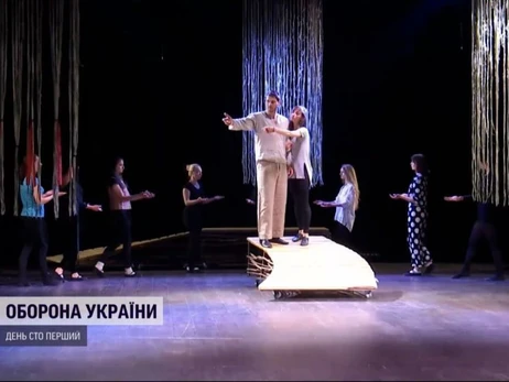 Актори маріупольського драмтеатру повернулися до роботи в Ужгороді
