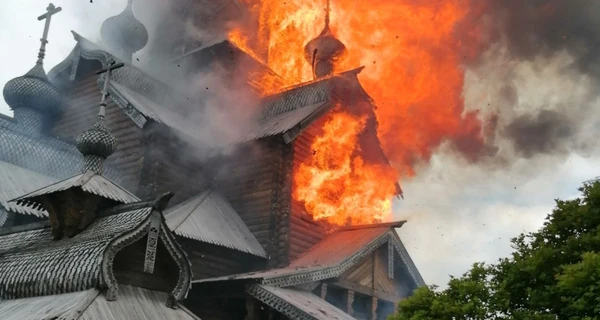 Внаслідок обстрілу росіянами Святогірської лаври повністю знищено Всехсвятський скит