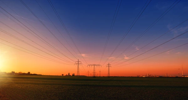 Украина начинает экспорт электроэнергии в Молдову 