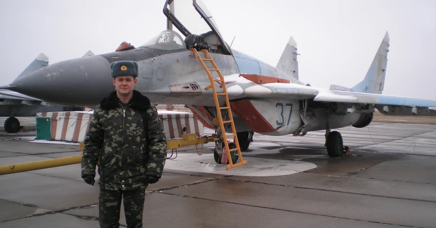 Батько загиблого 24 лютого Олександра Жиброва: Про його геройство не пишіть. Це робота військового льотчика