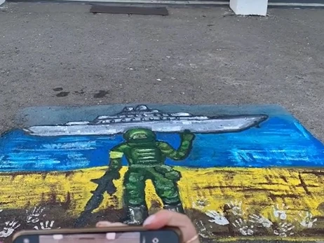 На Волині директор школи наказала знищити малюнок про «російський корабель…», про який її не попередили