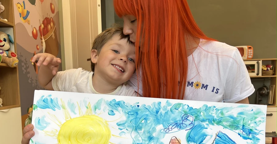 TARABAROVA показала, якою бачать Україну її діти в малюнку для ЗСУ