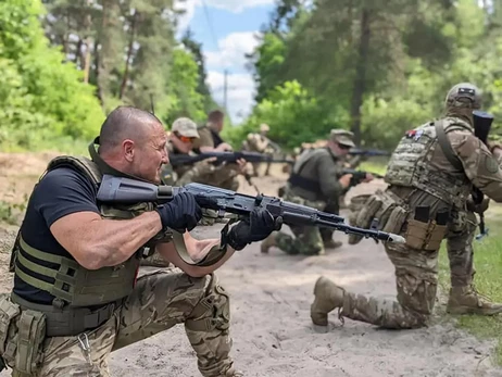 Російські війська шукають слабкі місця в обороні Сєвєродонецька