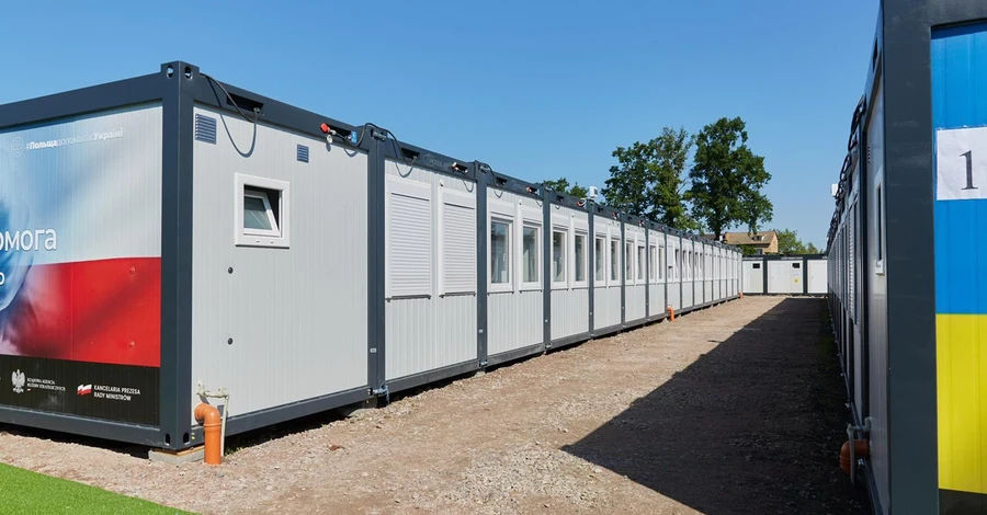 Модульные дома для украинцев: вагоны, контейнеры, палатки…