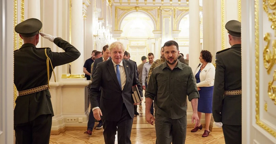 Борис Джонсон знову приїхав до Києва – і знову без попередження