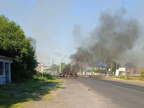 На Полтавщине загорелось военное авто, перевозившее боекомплект