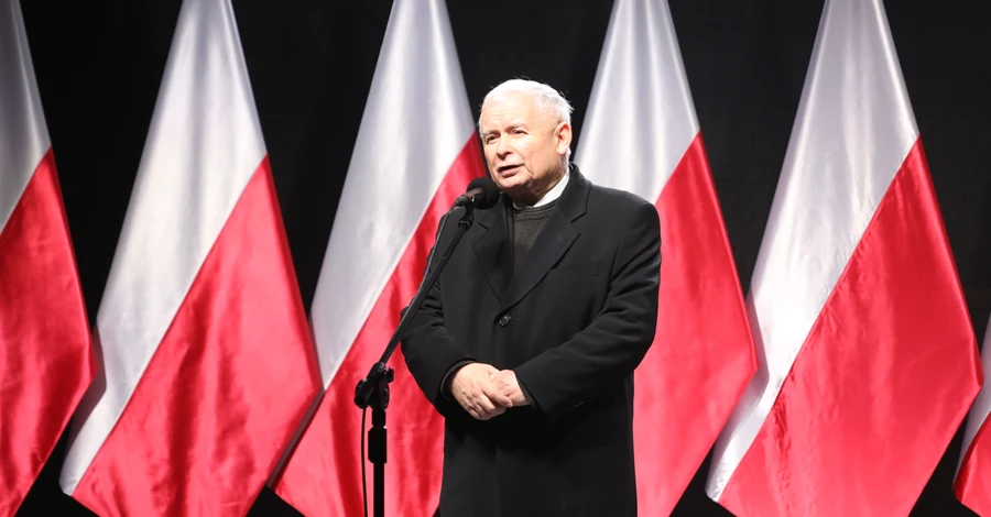«Начальник» Польщі пішов у відставку: як це позначиться на Україні