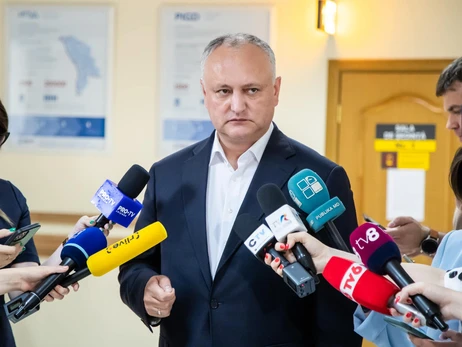 Екс-президента Молдови Додона відправили під домашній арешт ще на місяць