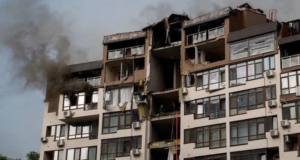 Від вибухів у Києві постраждали як мінімум двоє людей