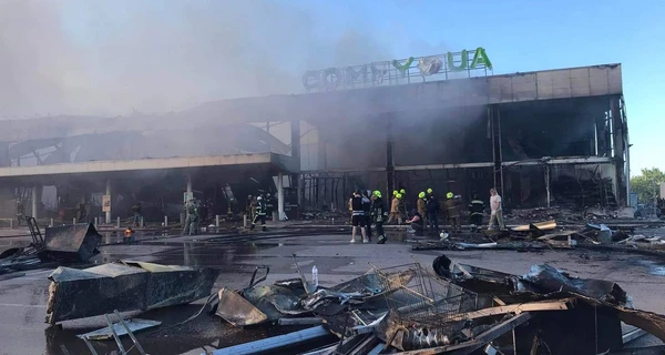 Удар по ТРЦ у Кременчуці: жертв уже 11, ракети випустили з бомбардувальників