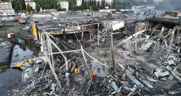 Сім'ям жертв авіаудару у Кременчуці виплатять по 100 тисяч гривень компенсації