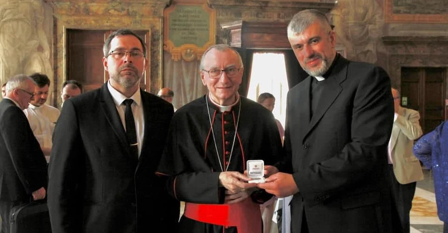 В Ватикане презентовали серебряную монету, посвященную Украине