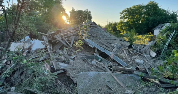 Обстріл Дніпропетровщині касетними мінами: один з постраждалих в тяжкому стані 