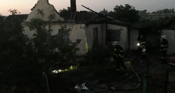 Росіяни обстріляли Дніпропетровщину із касетних мін, є поранені