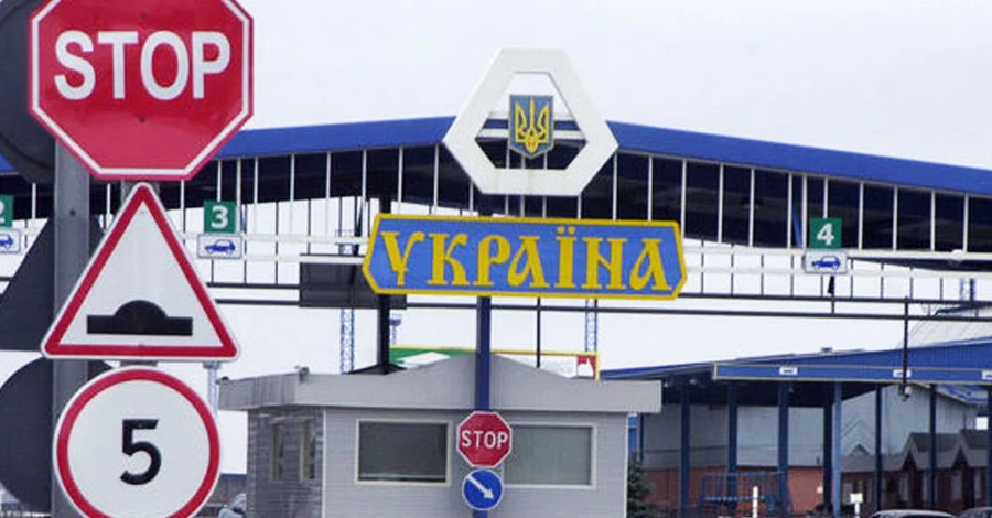 Кулеба: Жоден громадянин Росії не звернувся за українською візою