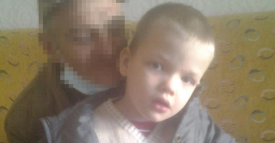В Дніпрі розшукують 6-річного Василя: Вийшов з дому і зник
