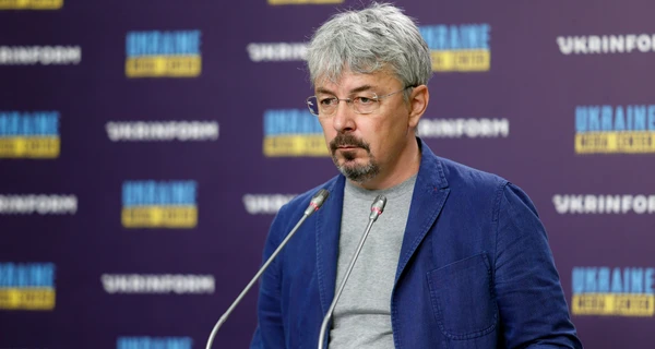 Міністр Ткаченко про вихід Ахметова з медіабізнесу: Це прецедент для України