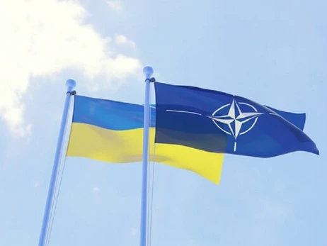 Украина сможет участвовать в разработке новых стандартов НАТО