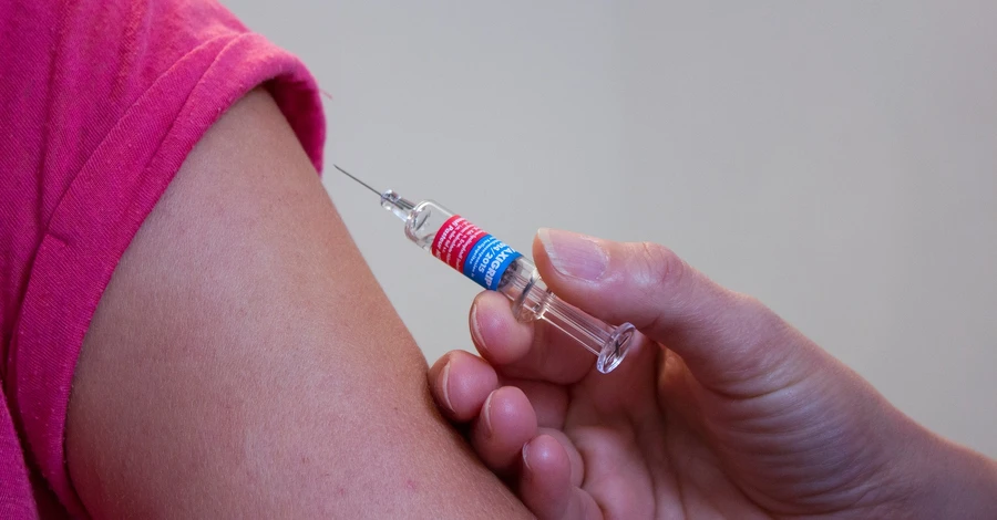 Календарь вакцинации детей в Польше отличается от украинского: какие прививки нужны