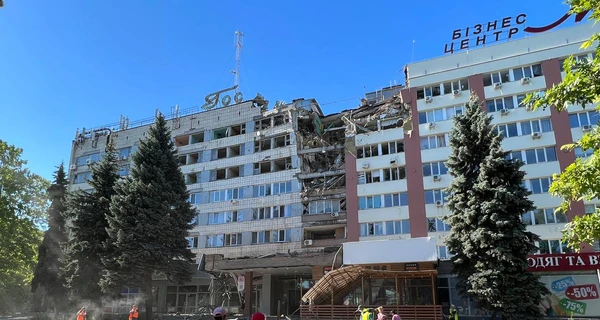 У Миколаєві знов пролунали потужні вибухи, зруйновано готель в центрі