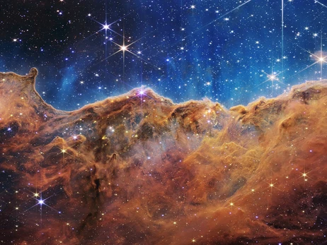 У НАСА показали унікальні знімки Всесвіту, зроблені телескопом Джеймс Вебб