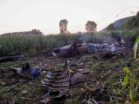 Крушение самолета Ан-12 в Греции: В МИД подтвердили гибель 8 украинцев