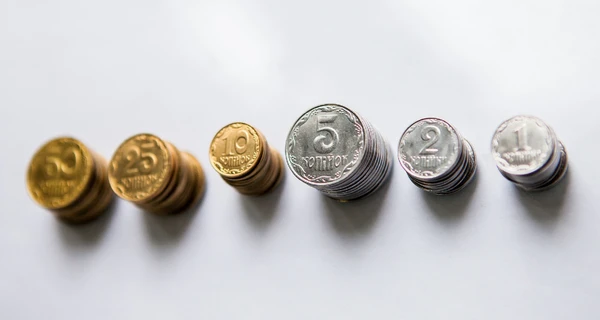 Вышедшие из обращения монеты по 1, 2 и 5 копеек разрешили обменивать еще год
