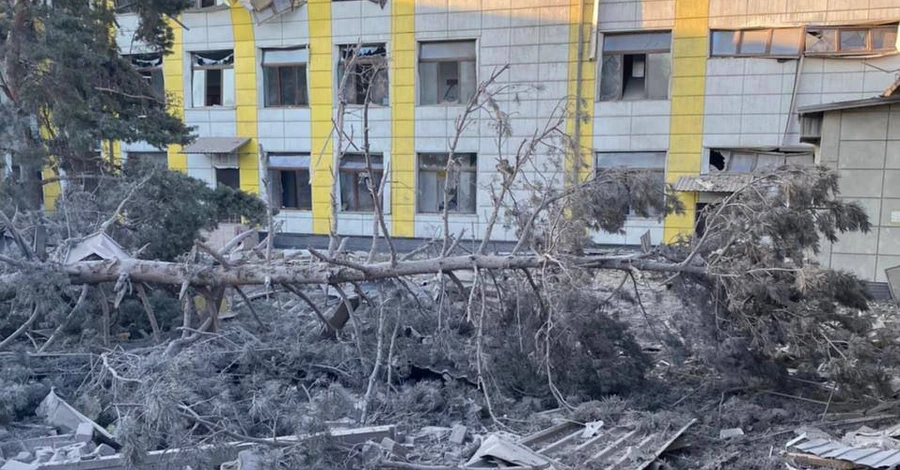 Ракетный удар по Днепропетровской области: один человек погиб, 9 раненых