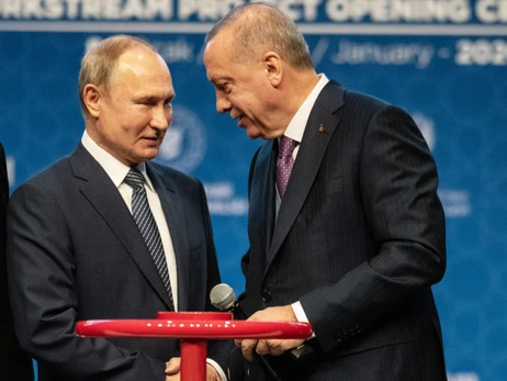 Ердоган заявив, що Путін хоче відкрити завод з виробництва Байрактарів
