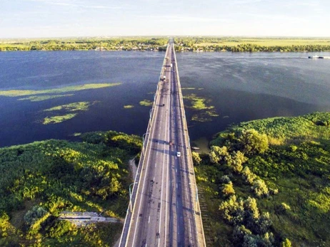 У ЗСУ розповіли перші деталі удару по Антонівському мосту