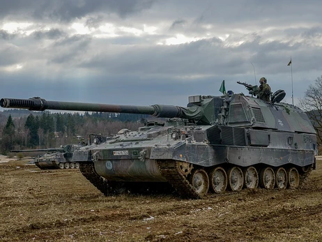 Германия одобрила продажу Украине 100 артиллерийских установок Panzerhaubitze 2000