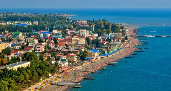 У Коблеві на пляжі підірвалися на міні двоє людей