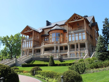 Привид Януковича тиняється «Межигір'ям»... Що заважає створити в резиденції державний парк