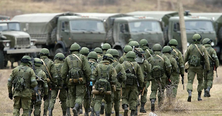 ГУР: РФ перебрасывает большое количество войск в Крым