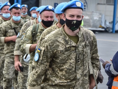 Украина отзывает своих миротворцев из Косово