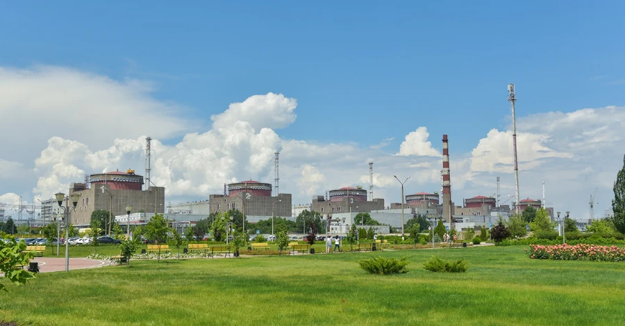 На Запорожской АЭС отключили энергоблок из-за обстрелов: есть повреждения 