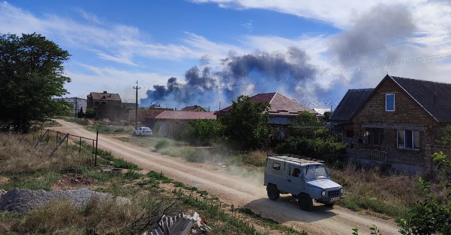 В Крыму прогремели взрывы на военном аэродроме
