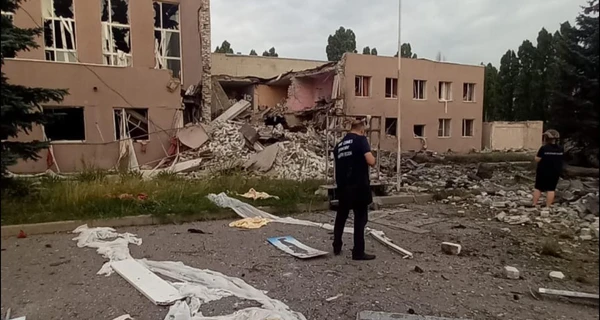 Росіяни обстріляли Харків ракетами С-300, зруйновано заклад освіти