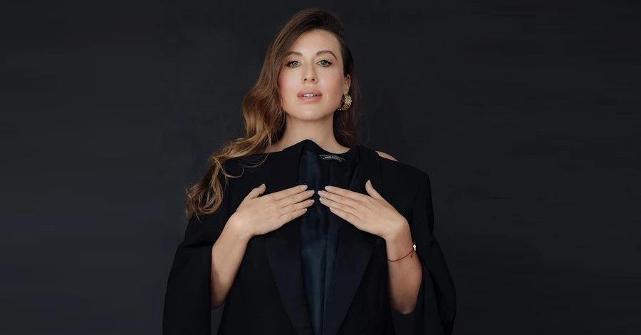 Директор конкурса «Мисс Украина Вселенная»: Дискутируем о выборе платьев – праздничные или в трагическом цвете
