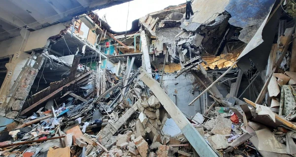 Кількість жертв нічних та ранкових обстрілів Харківщини зросла до 17