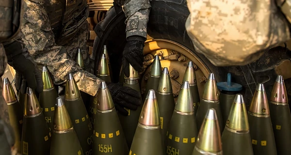 Лист «двадцяти»: знакові дипломати та військові США вимагають не гальмувати постачання зброї Україні