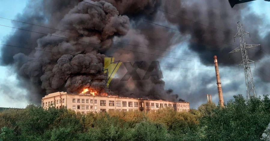 Утром в Харькове прогремели мощные взрывы