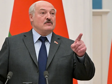 Лукашенко в День Независимости поздравил Украину словами о «добрососедских отношениях»
