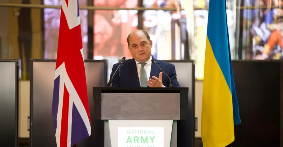 Британія передасть Україні підводні безпілотники для розмінування