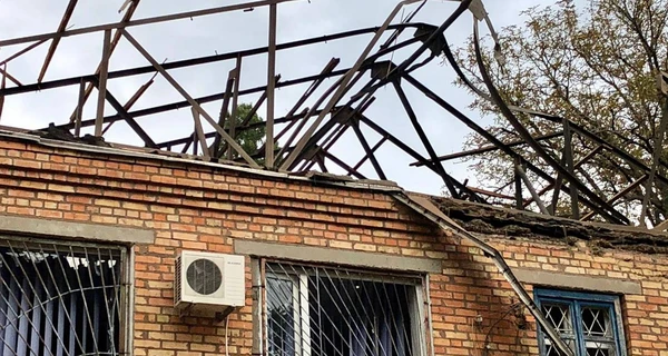 Військові РФ завдали ракетних ударів по двом багатоповерхівкам у Нікополі