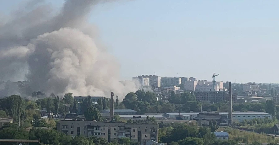 ЗСУ ударили по складах і військовій частині росіян в Херсоні